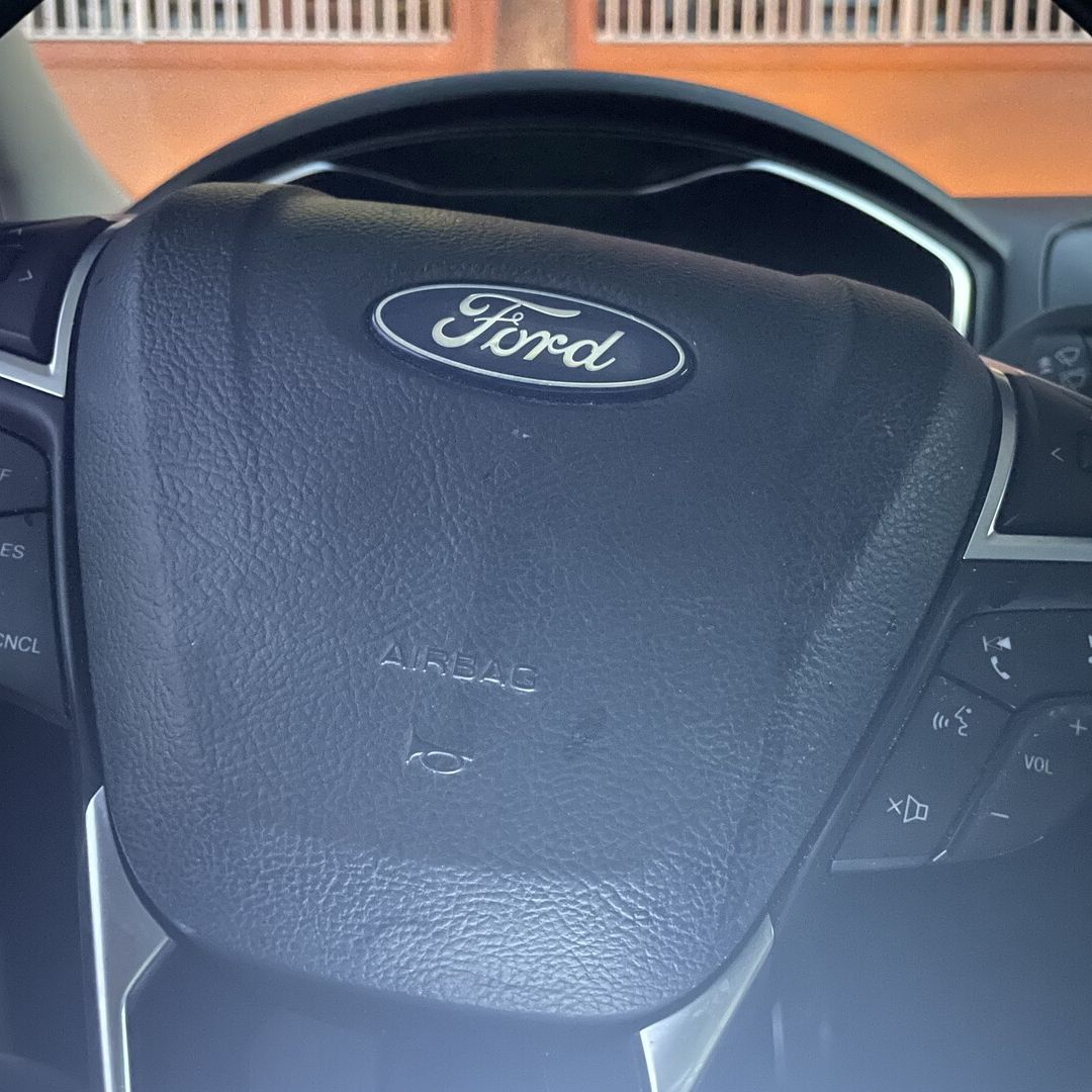 New smart key for Ford Fusion 2017 with active alarm. St. Augustine, Fl