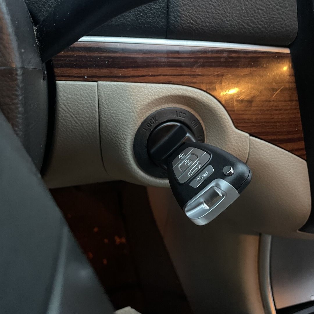 Smart Key Programming for Hyundai Veracruz 2010. Jacksonville, Fl poster image