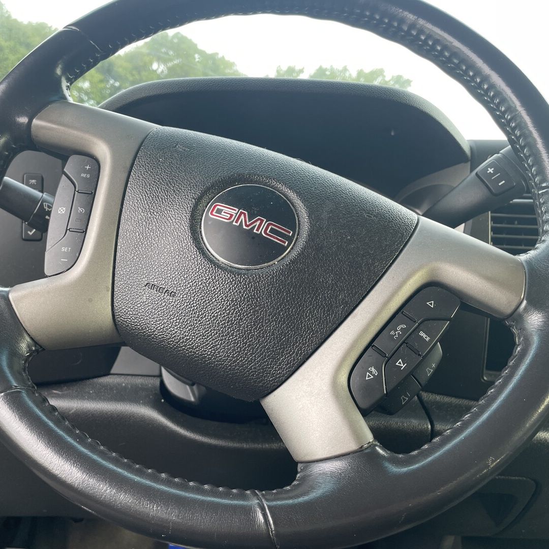 All keys lost GMS Sierra, 2012. Jacksonville International Airport