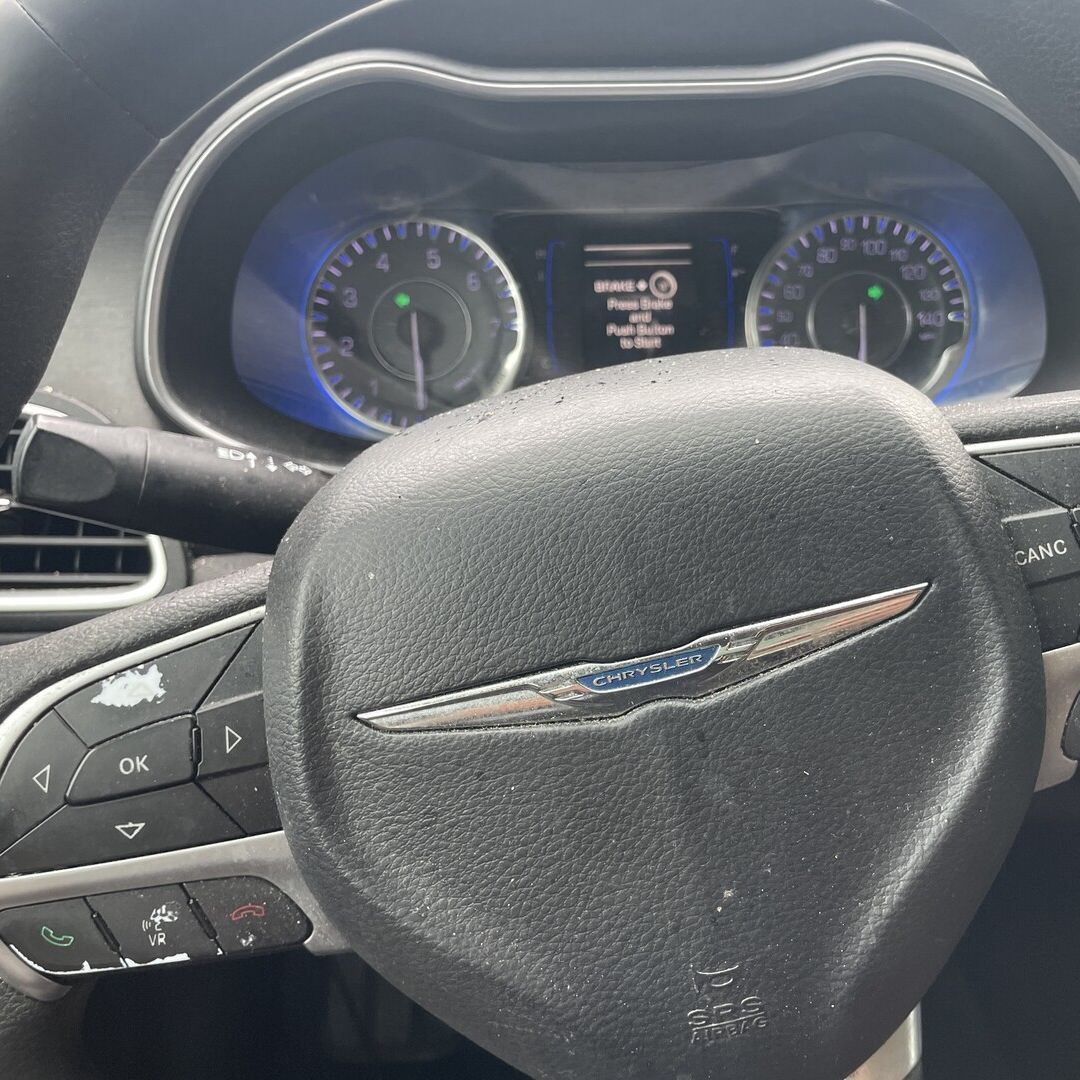 Хроники Медвежатника: как добавить смарт-ключ на Chrysler 2000, 2016? Jacksonville, Fl poster image