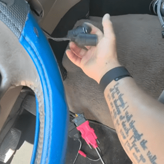 Adding a Key to a 2000 Ford F-150. 4C Chip. Locksmith Chronicles