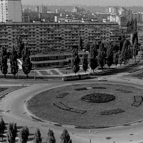 Київ. Оболонь.  Фото: травень 1991 року