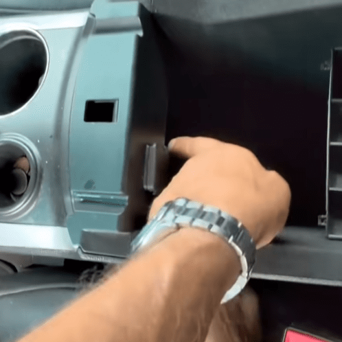 Додавання Slim Smart Key до Ford Explorer 2013. Хроніки майстра із замків