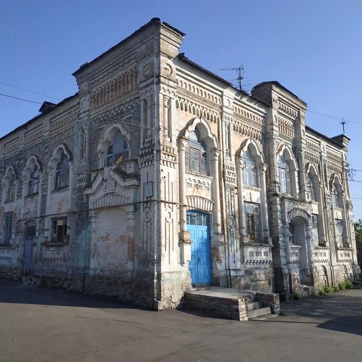 Две сохранившиеся синагоги Василькова. Павел Зельдич