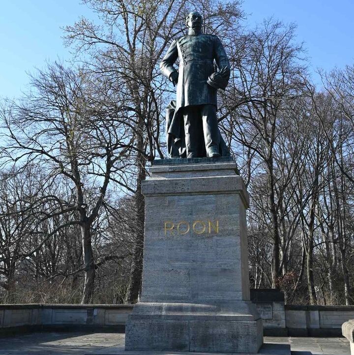 Statue of Albrecht von Roon