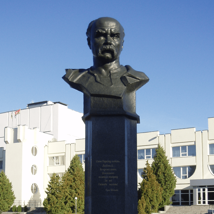 Памятник Тарасу Григорьевичу Шевченко в посёлок городского типа Бородянка в Бучанском районе Киевской области