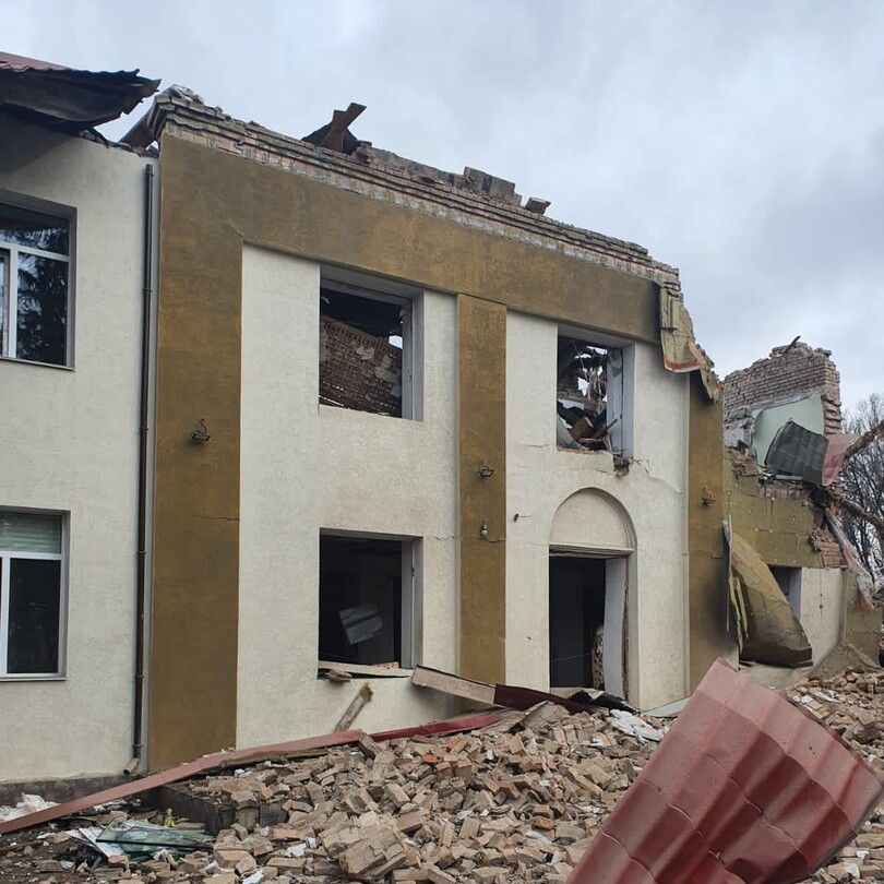 У Фастівському районі внаслідок авіоудару пошкоджено будинок культури