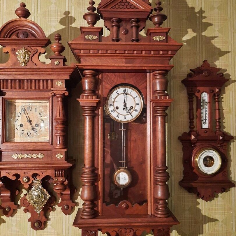 Старинные настенные часы Gustav Becker 1910 года