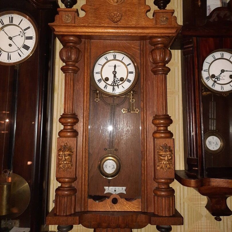 Старинные настенные часы Gustav Becker Германия 19 век