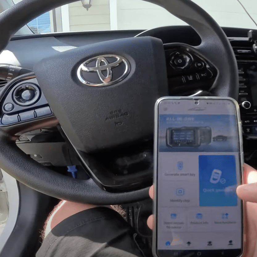 Koala Locksmith: Lonsdor KW100: Как узнать версию прошивки ключа Toyota poster image
