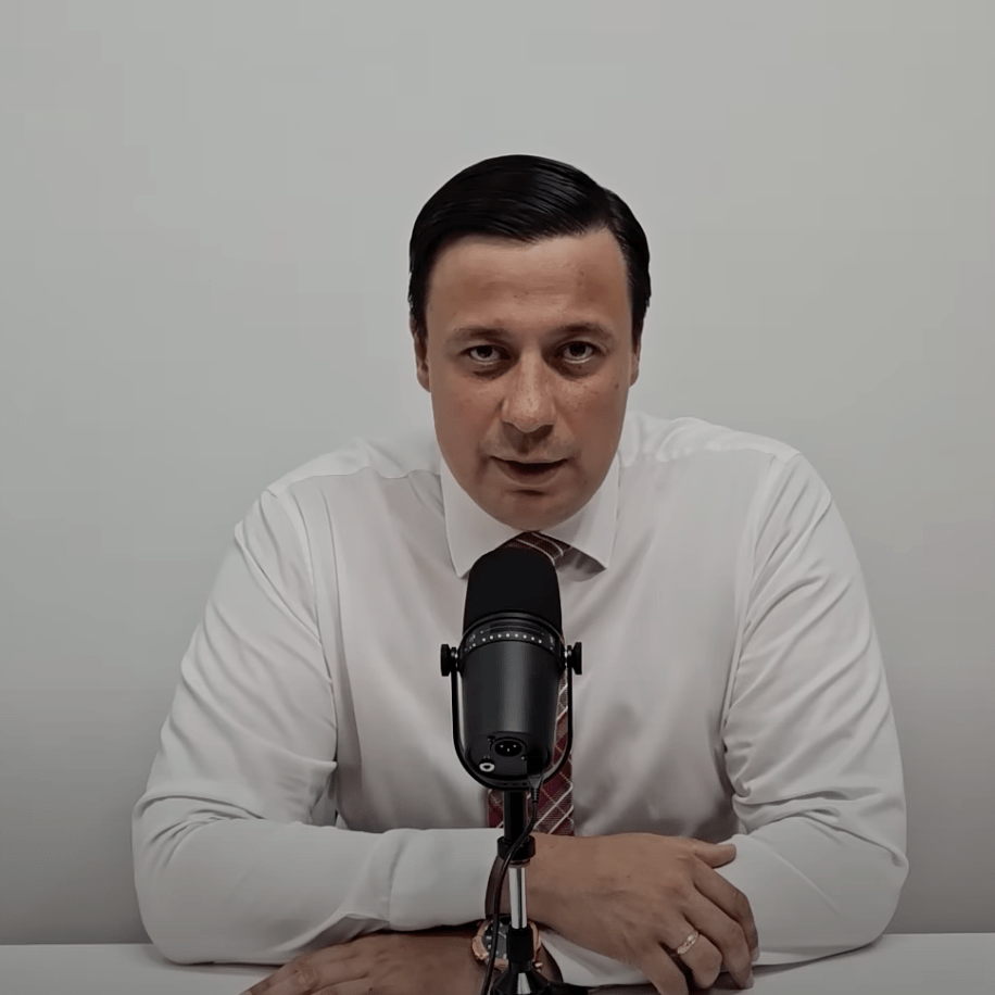 Это шокировало украинцев! Документ, который ВСЕ ИЗМЕНИТ! У нас еще есть права, или уже нет? Юрист Тарас